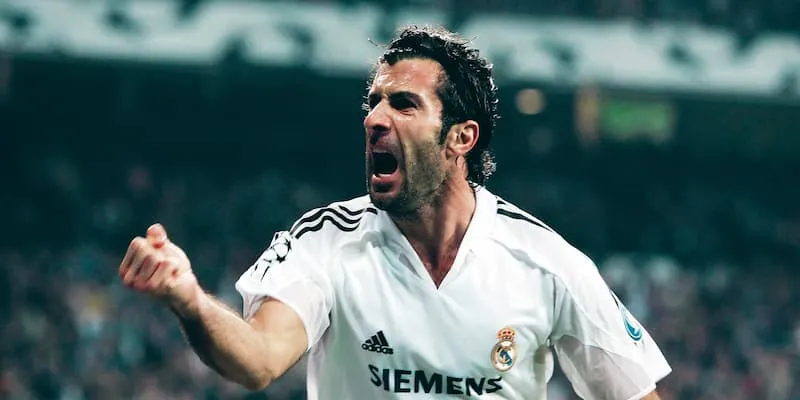 Đội Hình Huyền Thoại Real Madrid Trong Lịch Sử 113 Năm 4 Luis Figo - Phù thủy bóng đá Bồ Đào Nha